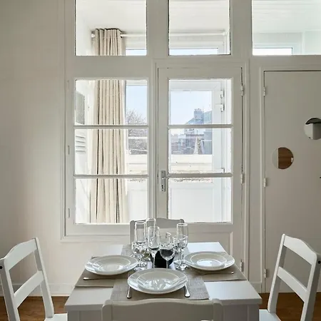 Elegant T2, Charmant,