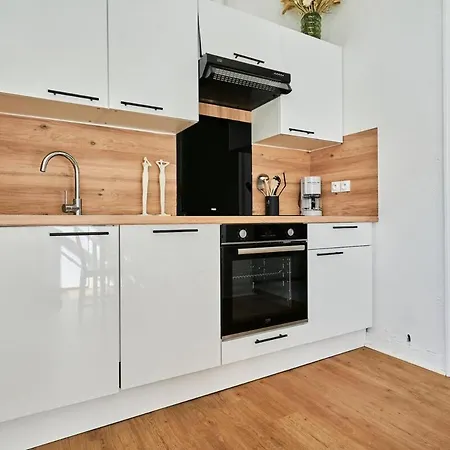 Elegant T2, Charmant, Lägenhet