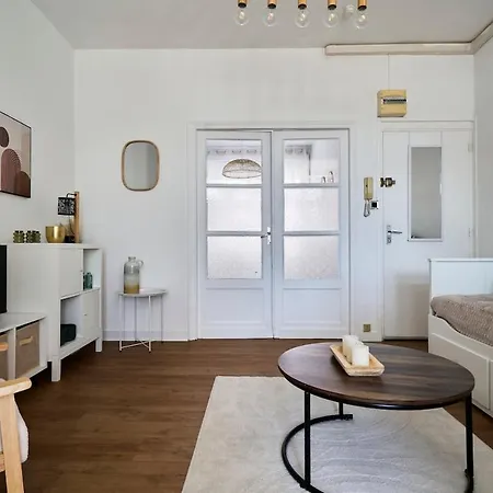 Elegant T2, Charmant, * Lambersart