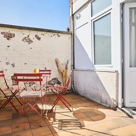 Elegant T2, Charmant,