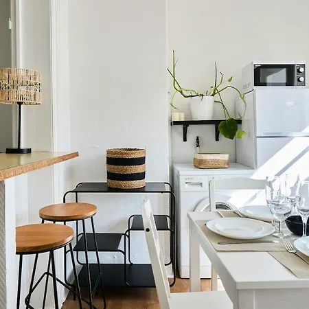 Apartment Elegant T2, Charmant, *