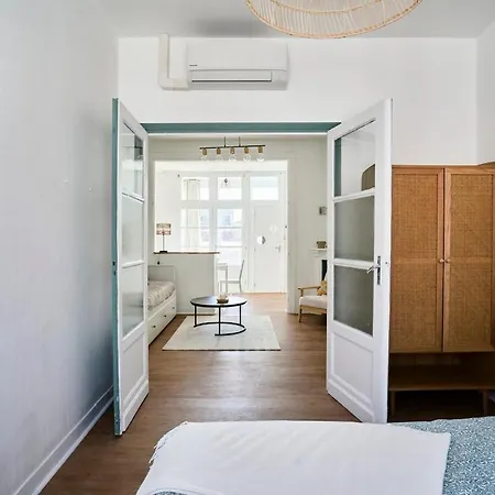 Elegant T2, Charmant, *