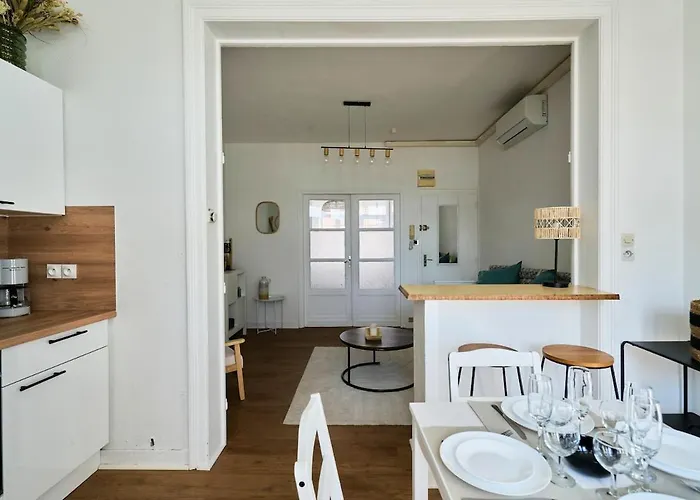 Elegant T2, Charmant, * Lambersart